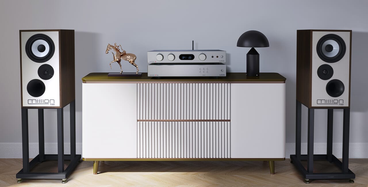 6000A-MKII&N&700_Silver_Lifestyle_R1.jpg